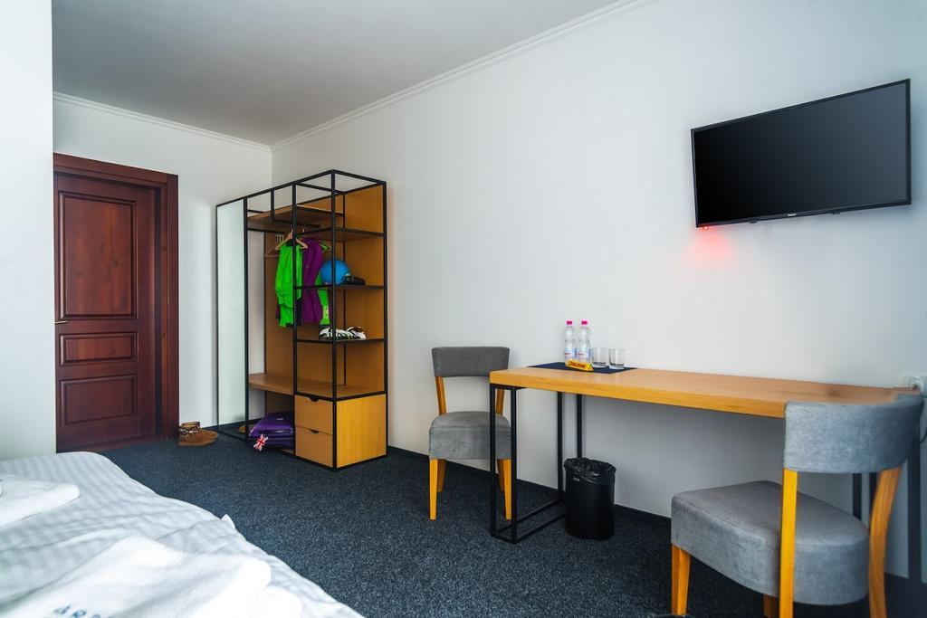 Grofa Hotel Bukovel Luaran gambar