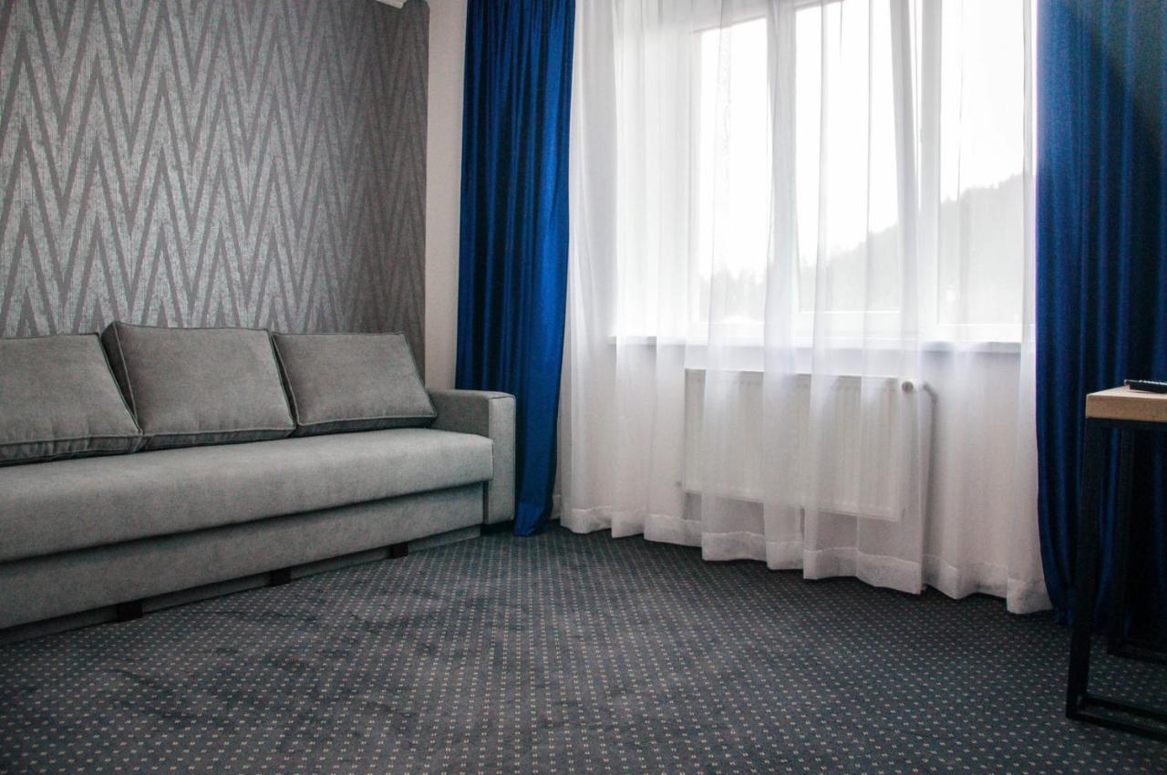 Grofa Hotel Bukovel Luaran gambar